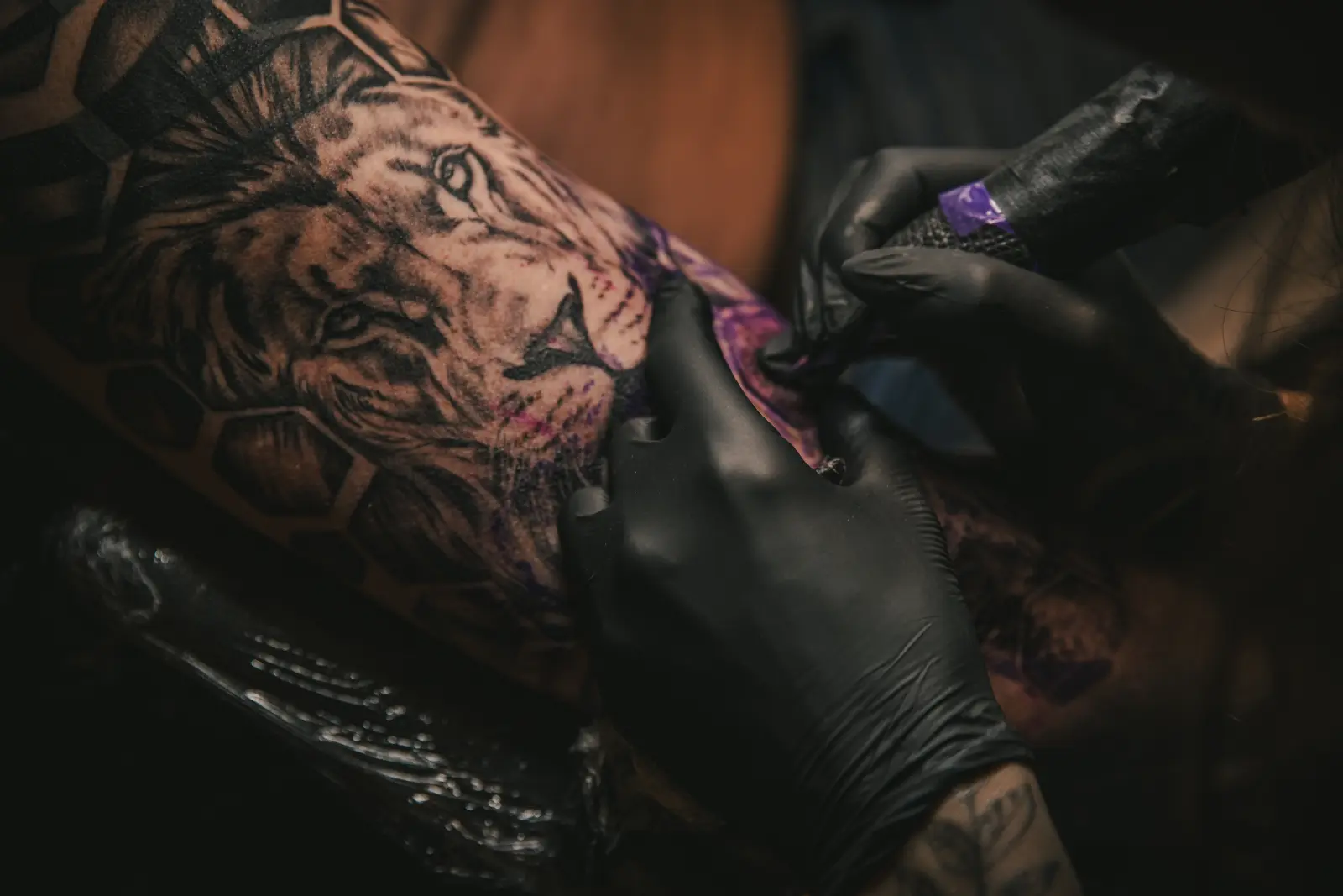 Tattoo Bast-et – Close-up Detail